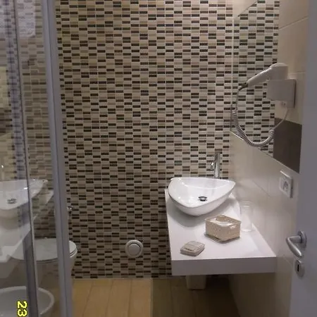 Guest house Location Lory